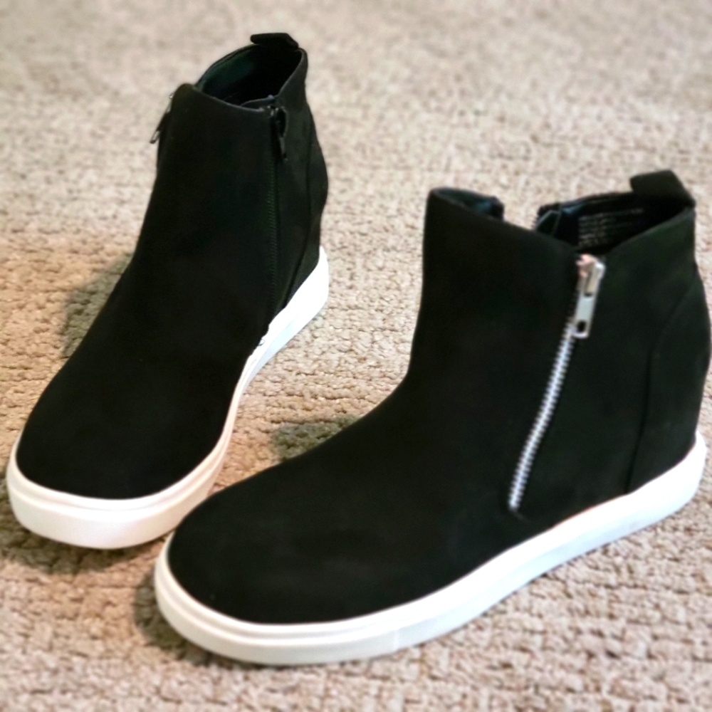 Steve Madden Wedge Sneaker